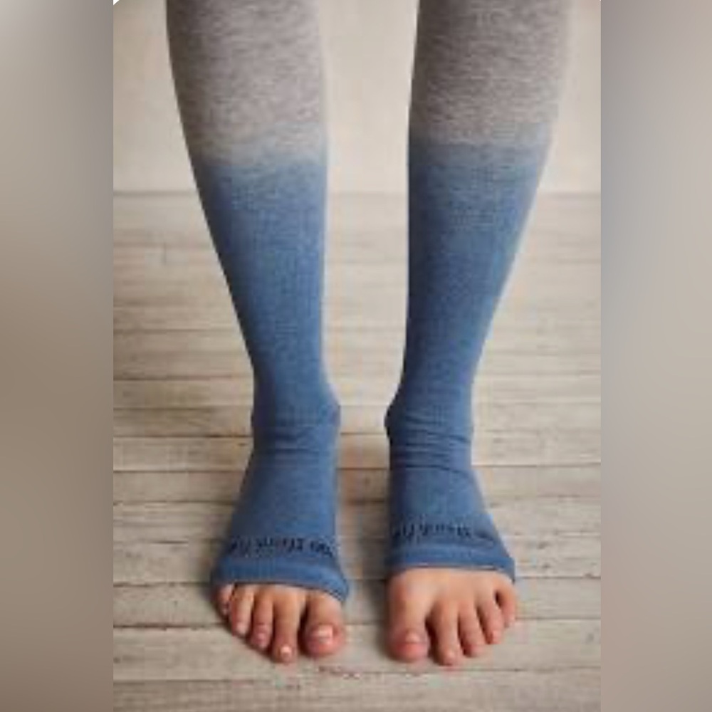 Leg warmers